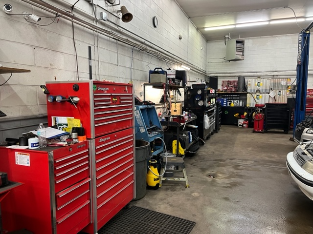 Auto Repairing_2 | Alexander's Automotive